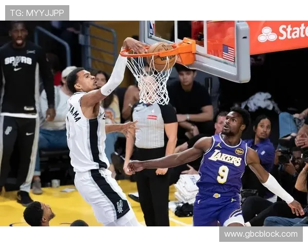 NBA最新动态推荐平台助你第一时间了解赛场新闻与球员动向 - 副本 - 副本 (2)